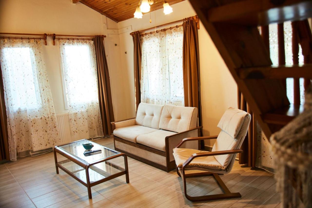 Ilcayto Suites Foça Bagian luar foto