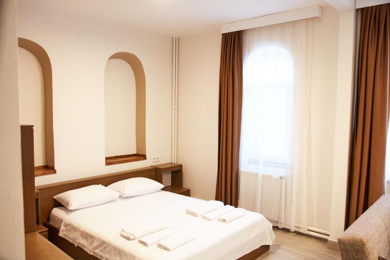 Ilcayto Suites Foça Bagian luar foto