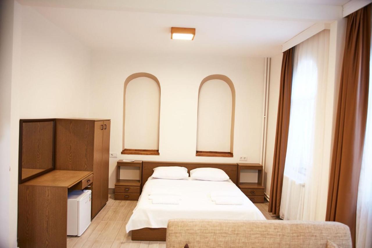 Ilcayto Suites Foça Bagian luar foto