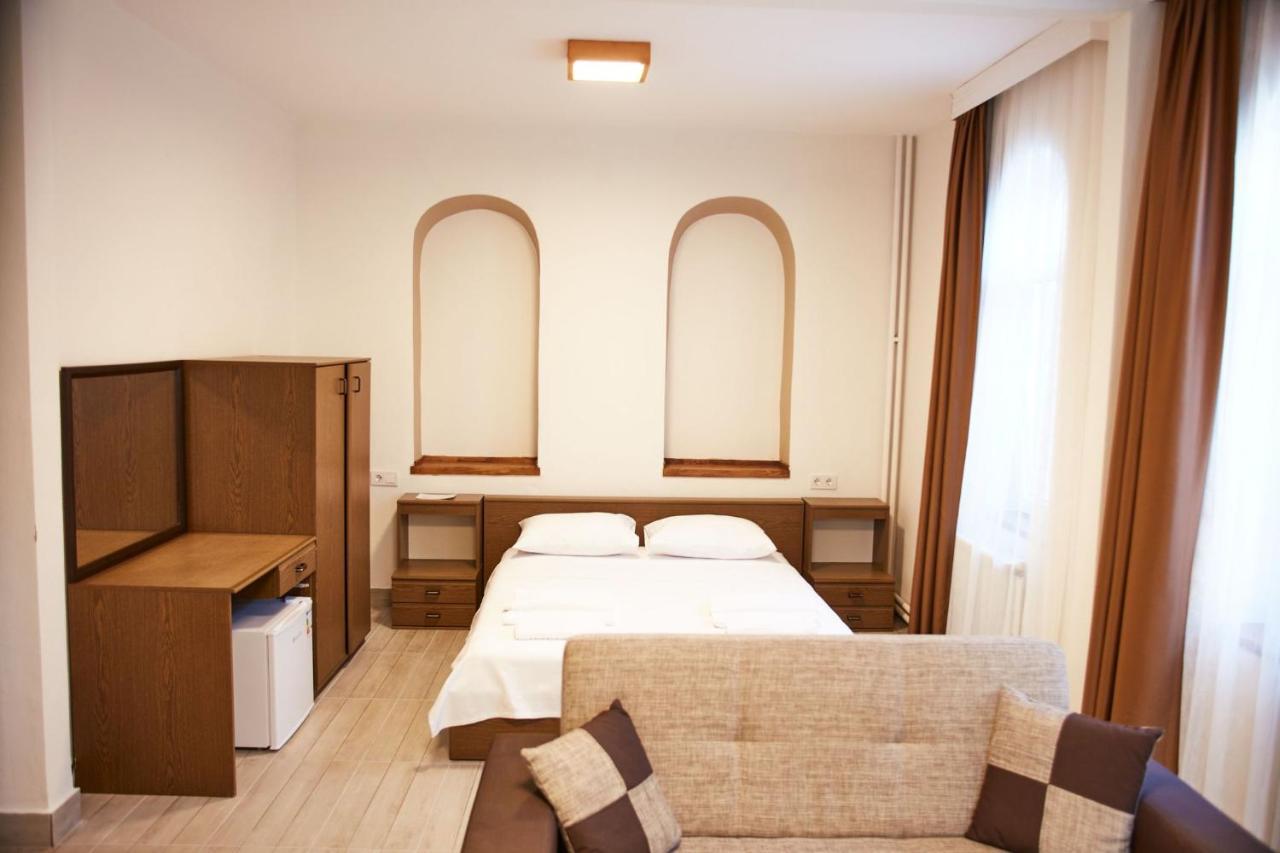Ilcayto Suites Foça Bagian luar foto