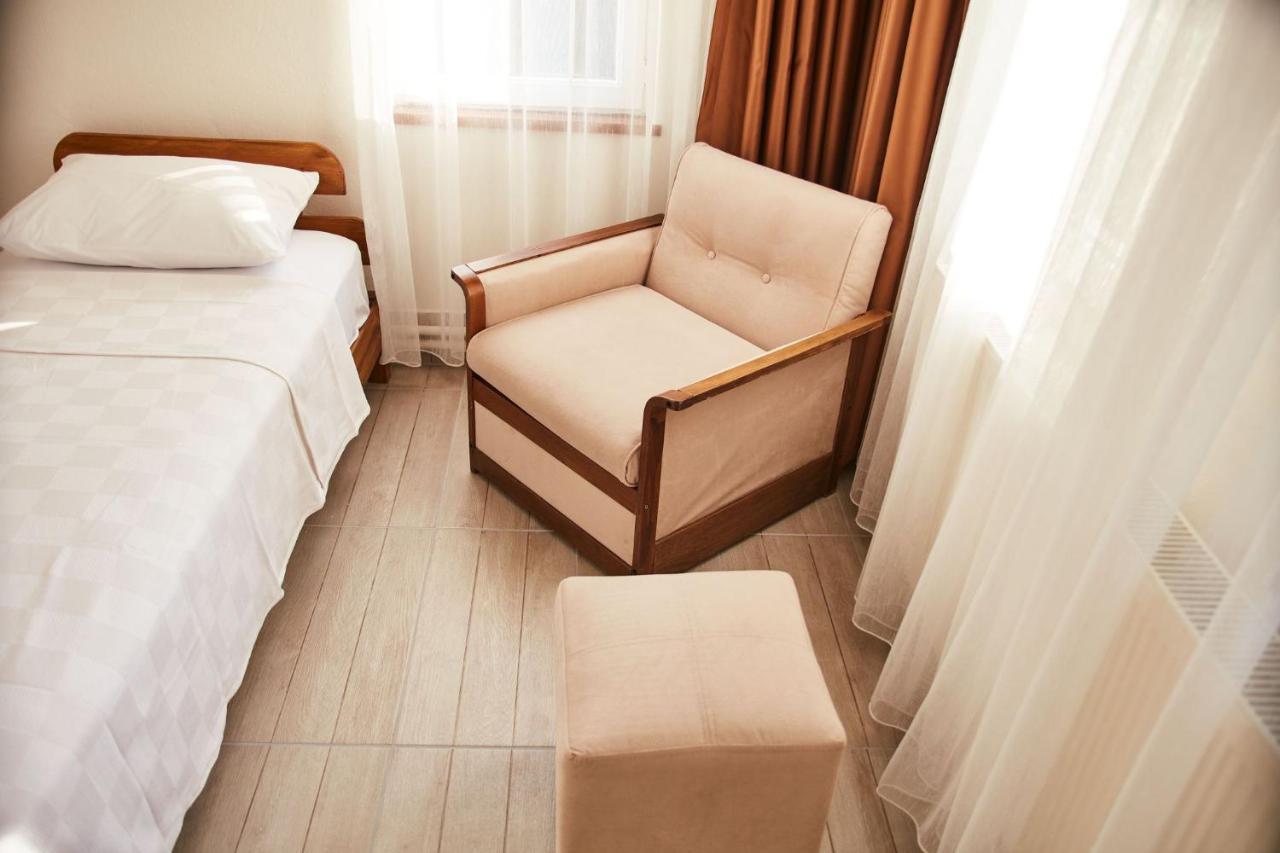 Ilcayto Suites Foça Bagian luar foto