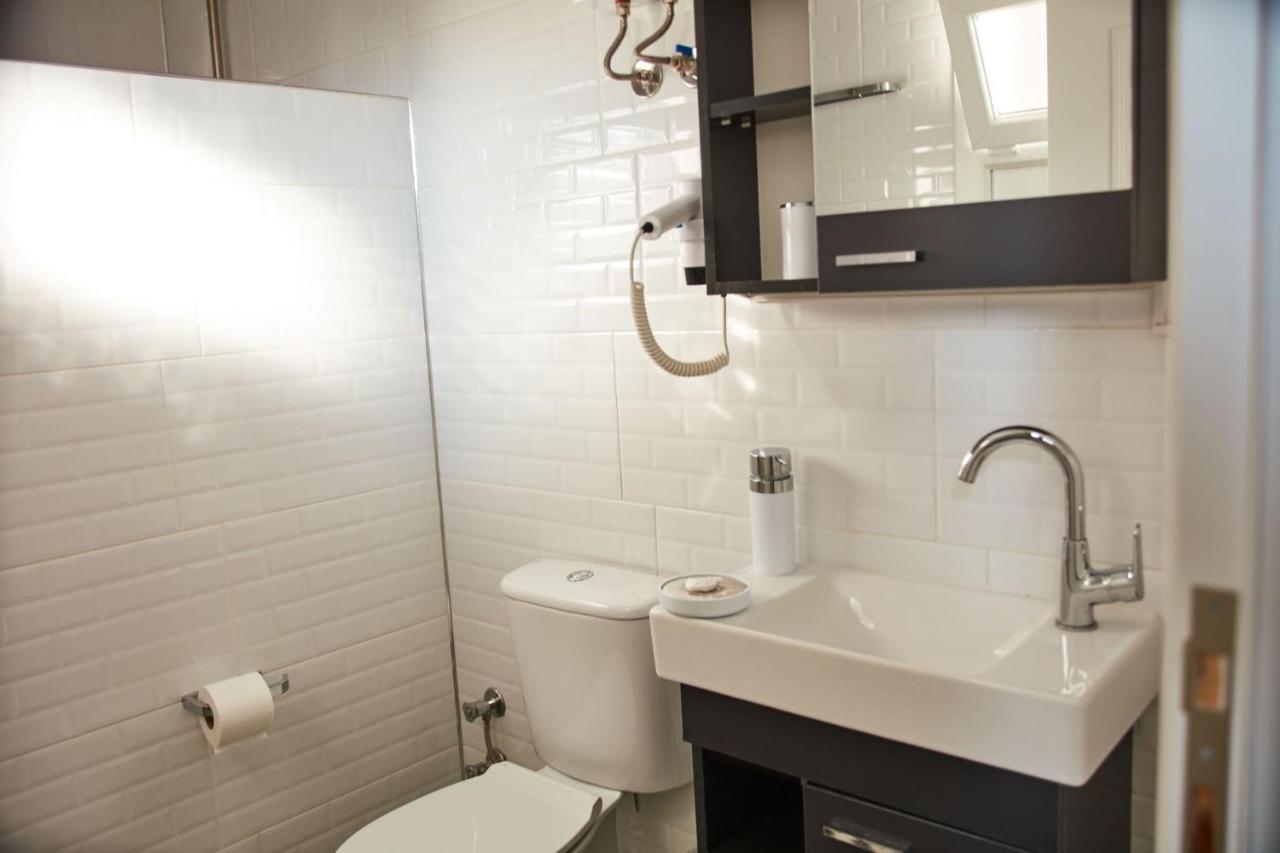 Ilcayto Suites Foça Bagian luar foto